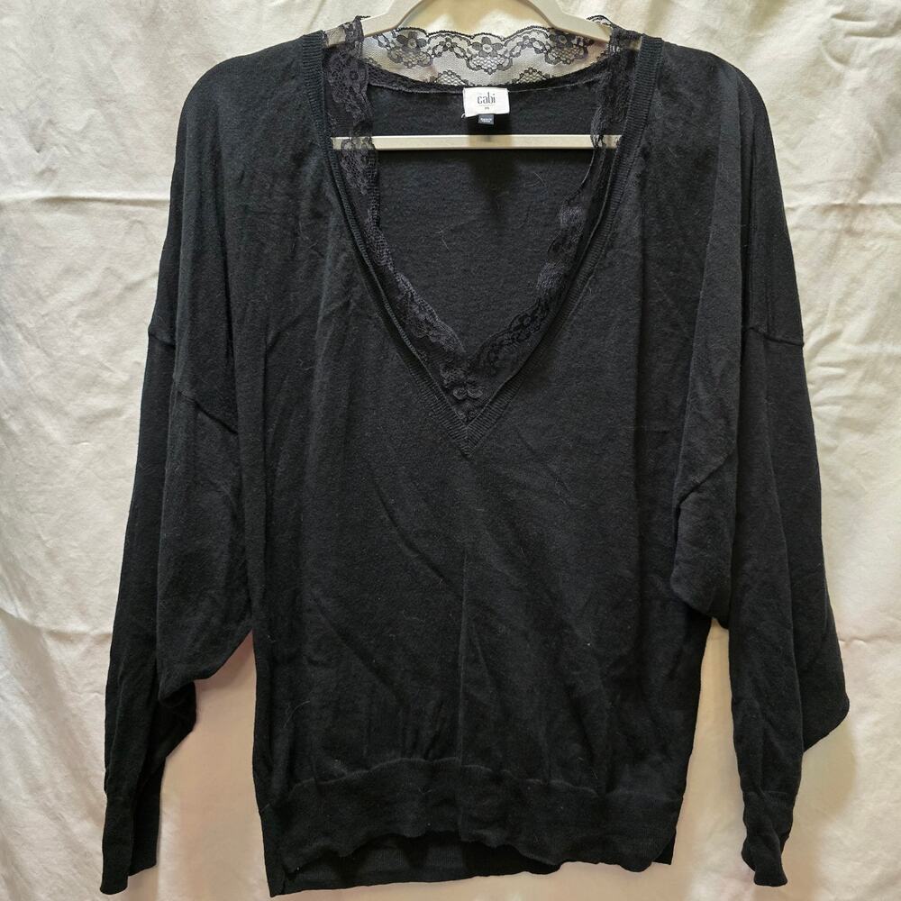 Cabi black V-neck lace trim lightweight knit batwing‎ sweater top medium